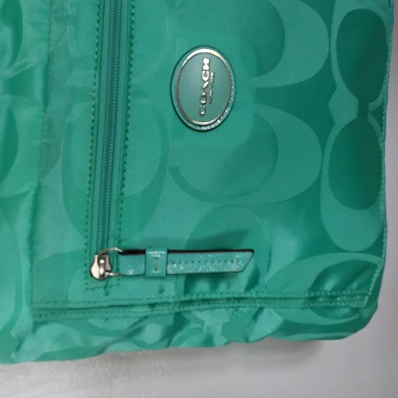 VINTAGE COACH TEAL NYLON CROSSBODY - Picture 2 of 7